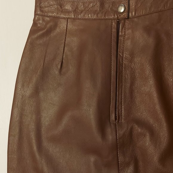 Genuine Leather mini skirt - Picture 5 of 9